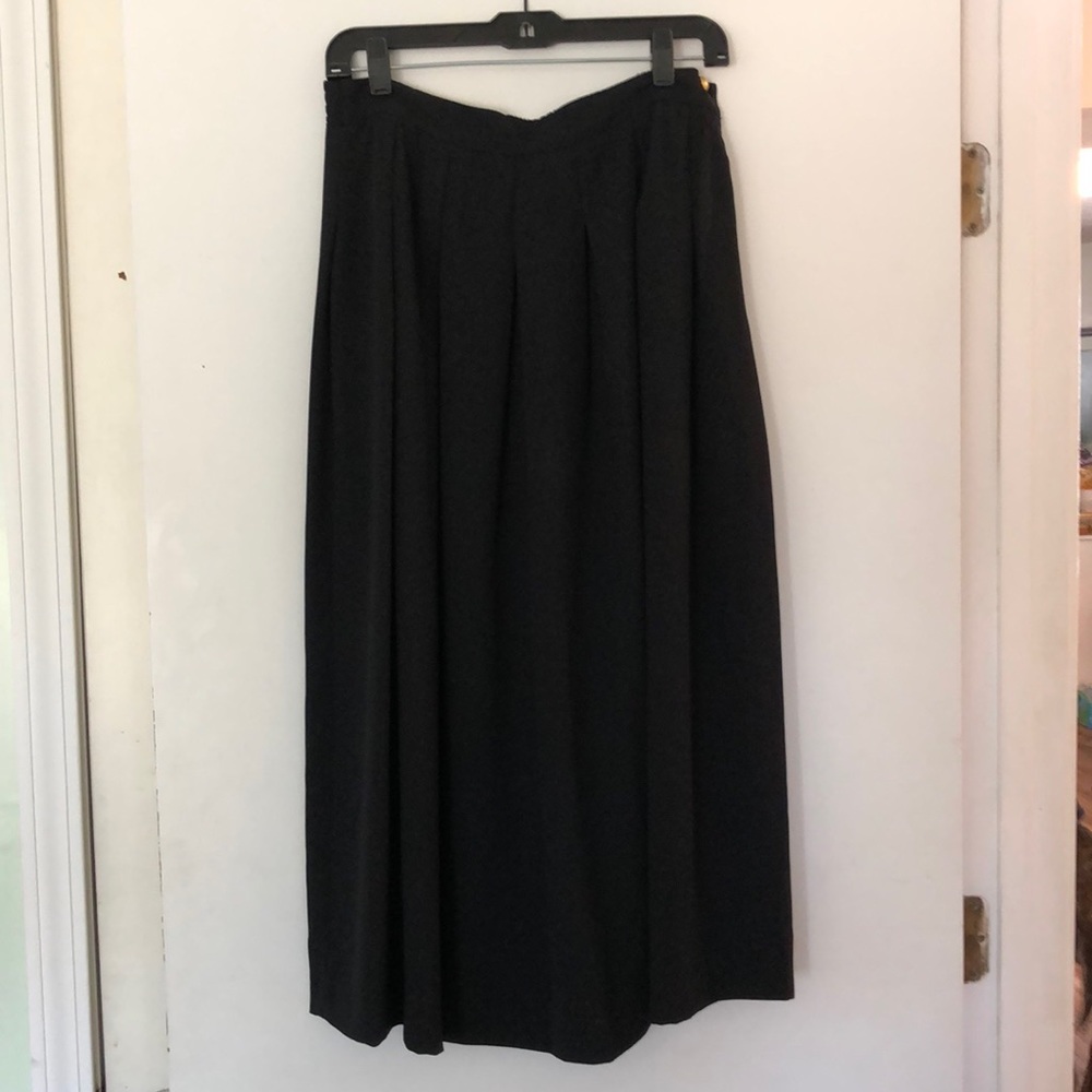 Women’s black skirt